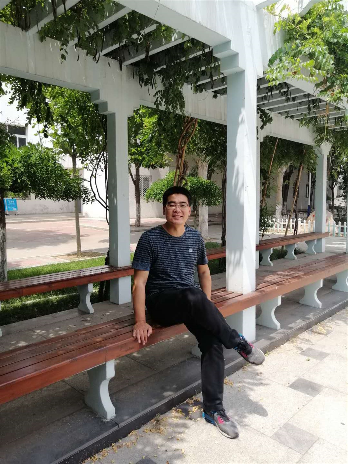 9杨静利.jpg